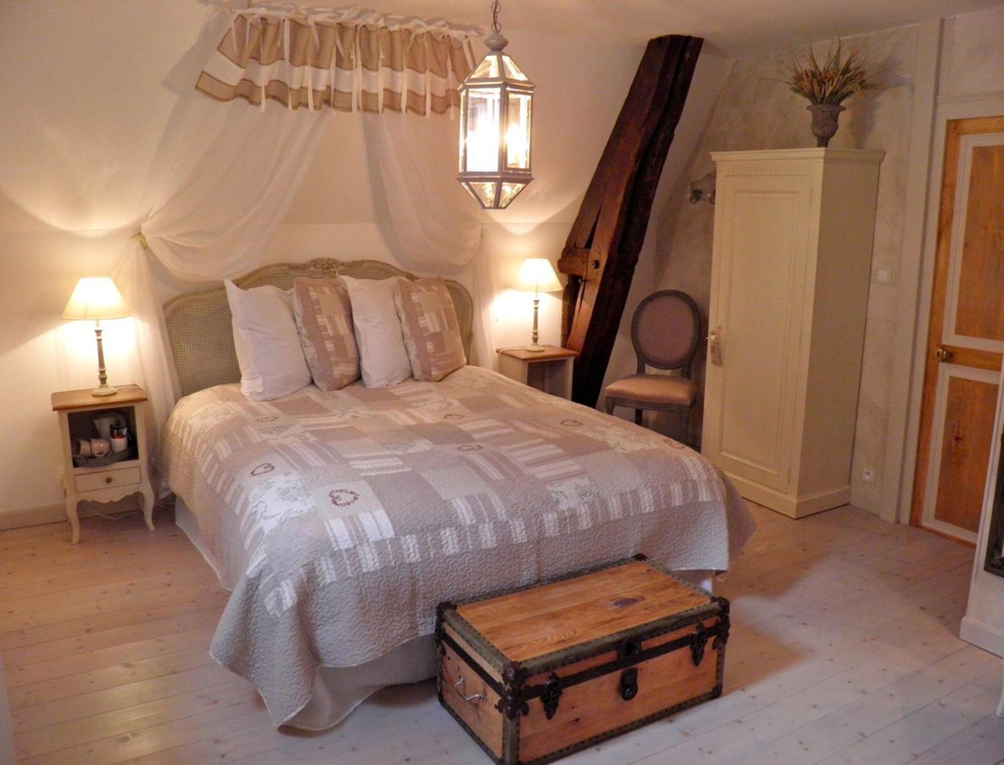 L'Ange Est Reveur Bed and Breakfast Langeais Esterno foto