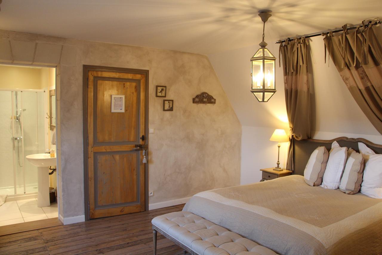 L'Ange Est Reveur Bed and Breakfast Langeais Esterno foto